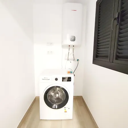 A83c Luxury By Wave Apartment *